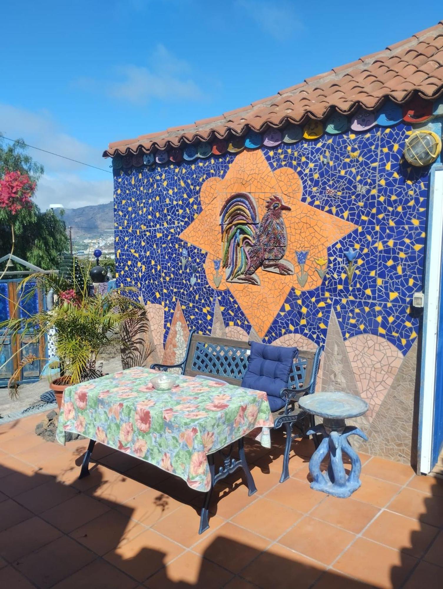 ロス・ジャノス・デ・アリダネCasa Mosaico, Sunset And Gardenアパートメント エクステリア 写真